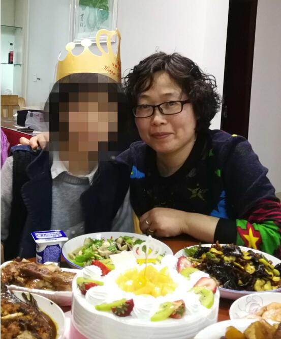 gxqnFoRK7fj1JnWh.jpg