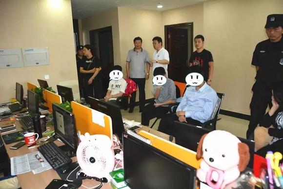 W5BIZ1TN9G129ceV.jpg