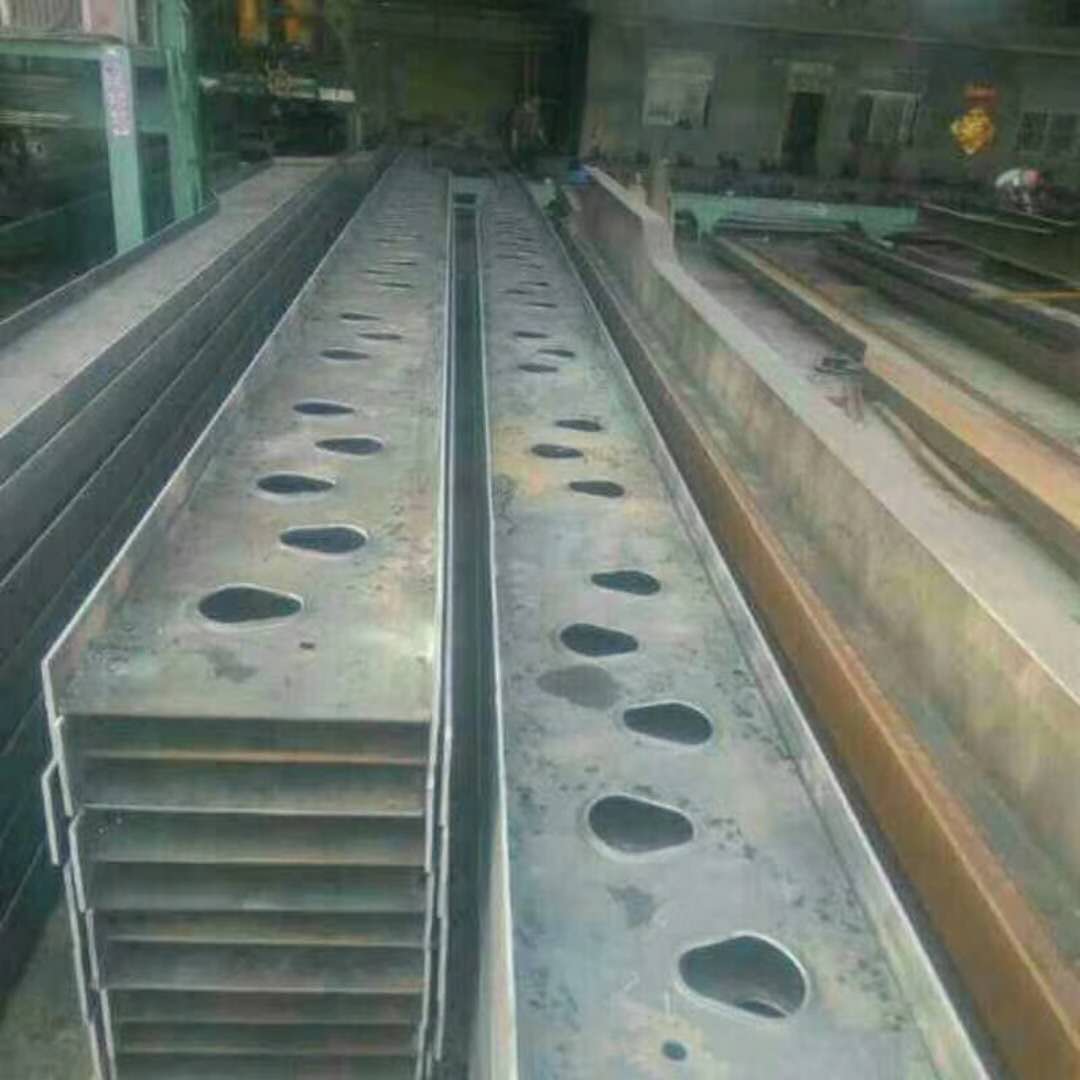 jK2Op355ttulpqPP.jpg