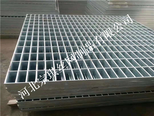rqjbU69Qv6WV22dp.jpg